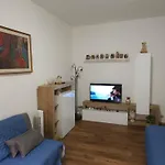 Ferrara1 Apartman