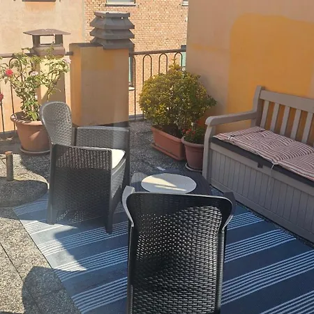 Ferrara1 *